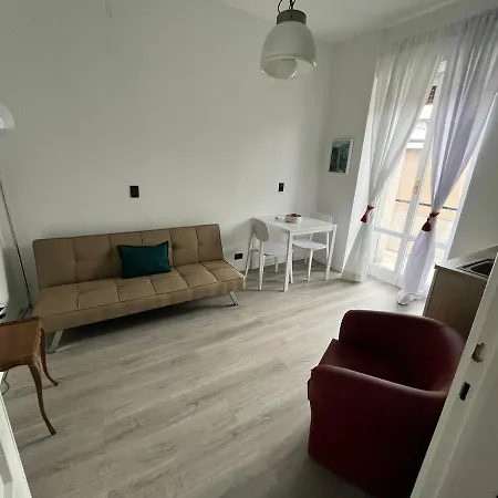 Apartment Fidias House